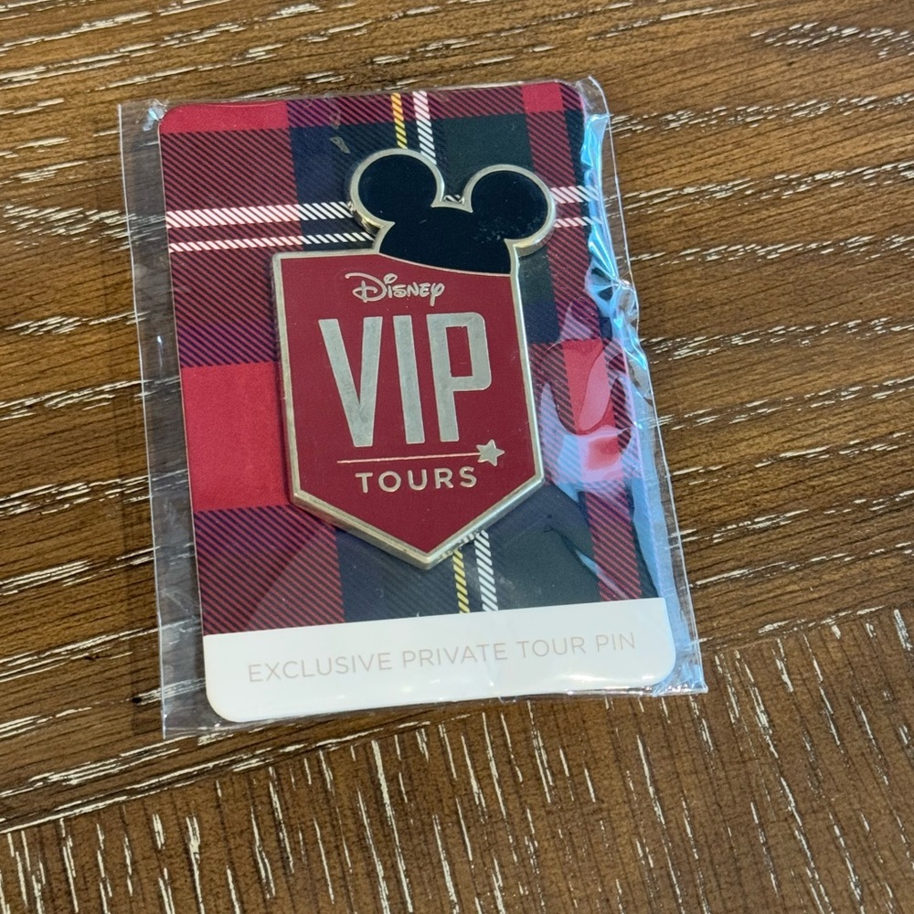 Exclusive VIP Tour Disney Parks pin